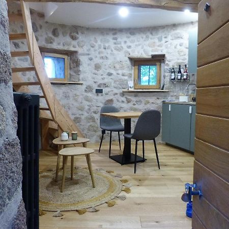 La Tour Du Canet Longessaigne Zewnętrze zdjęcie